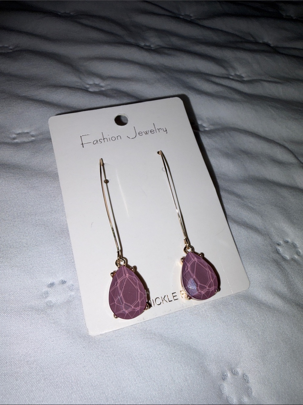 Fashion Jewelry Gold Drop Earrings with purple Teardrop Stones